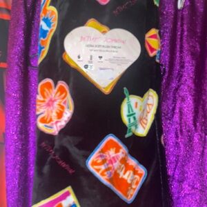 Super soft Betsey Johnson throw